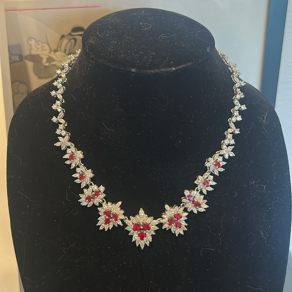 Elegant Silver and Red Floral Necklace
